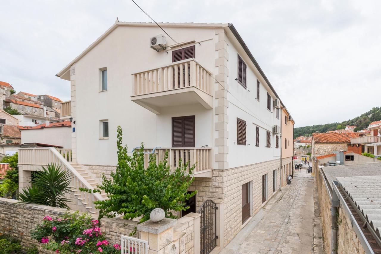 Historic Center Hvar Town- A Few Steps From The Main Square Extérieur photo