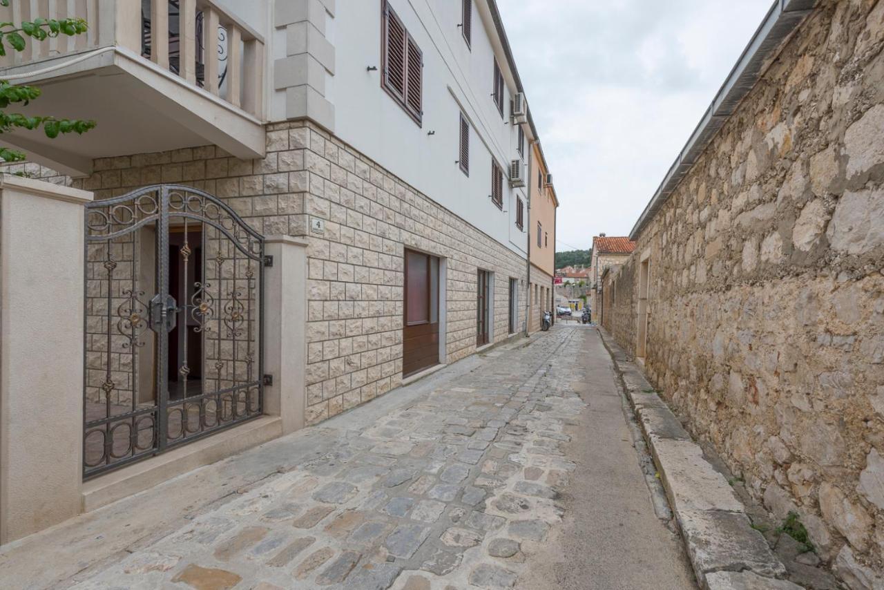 Historic Center Hvar Town- A Few Steps From The Main Square Extérieur photo